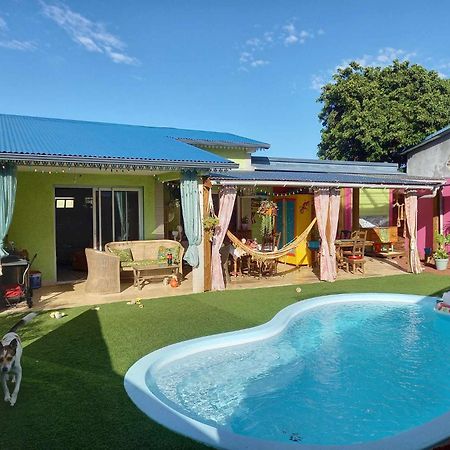 La Caze Celine Apartment Saint Pierre Luaran gambar